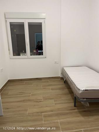 Habitación en piso compartido en valència - VALENCIA