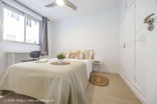 Habitaciones en alquiler en el apartamento de 5 dormitorios en Benimaclet - VALENCIA