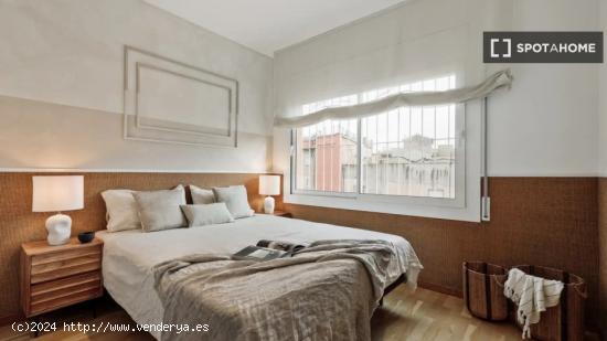 Apartamento de 3 dormitorios en alquiler en Barcelona - BARCELONA