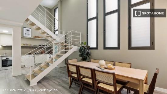 Apartamento de 3 dormitorios en alquiler en Barcelona - BARCELONA