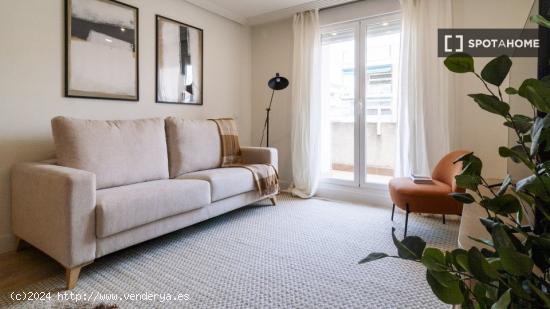 Apartamento de 4 dormitorios en alquiler en Chamartín, Madrid - MADRID