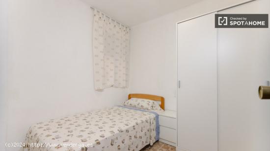 Apartamento de 2 dormitorios en alquiler en Valencia - VALENCIA