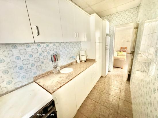 CASA PARA REFORMAR A TAN SOLO 2 MIN DE ORIHUELA, CON ALMACEN PARA NEGOCIO O GARAJE.. VISITELA!!! - A