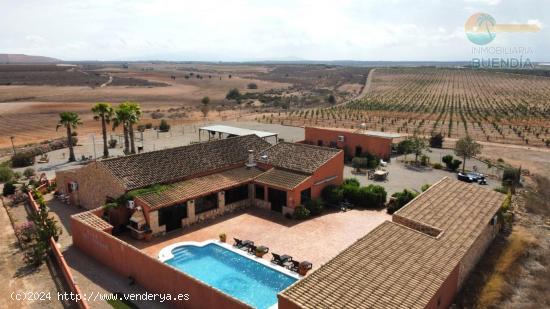 UNA JOYA EN LA TRANQUILIDAD DEL CAMPO - MURCIA