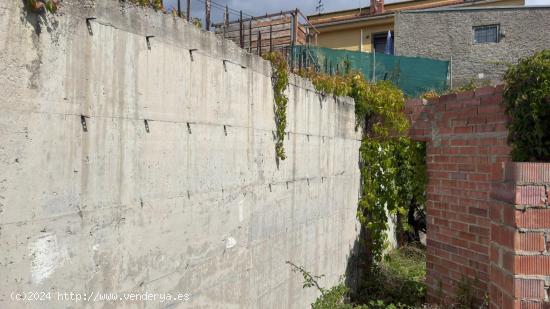 Terreno listo para construir con planos y permisos incluidos - BARCELONA