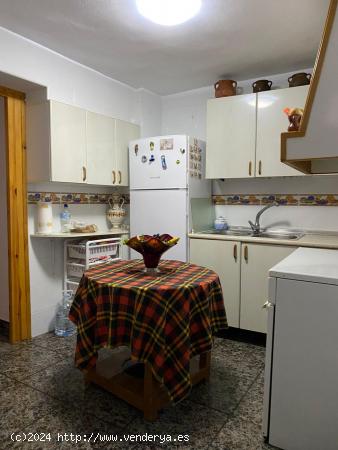 CASA EN VENTA DE DOS PLANTAS EN YESTE - ALBACETE