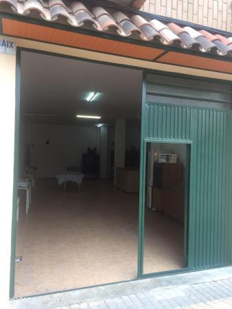 ¡LOCAL COMERCIAL COMPLETAMENTE ACONDICIONADO! - CASTELLON