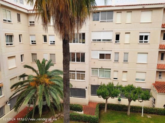 APARTAMENTO CON PISCINA EN UNA EXCELENTE ZONA - CASTELLON