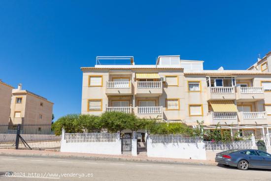  Dos viviendas en una con vistas despejadas en Torreblanca. - ALICANTE 