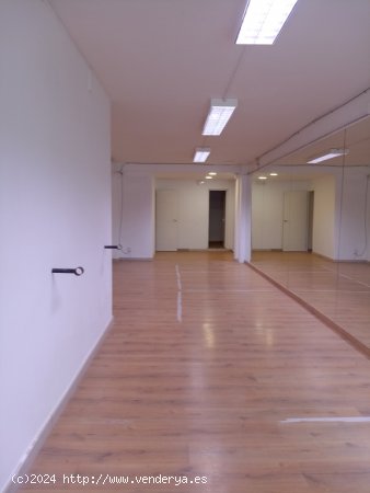 Local comercial en Venta en Cubelles Barcelona