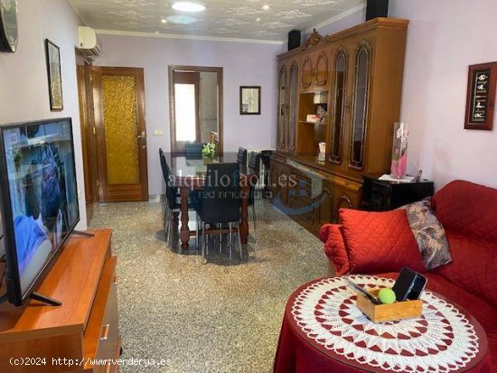 CASA EN VENTA, EN AVINYONET DE  PUIGVENTÓS