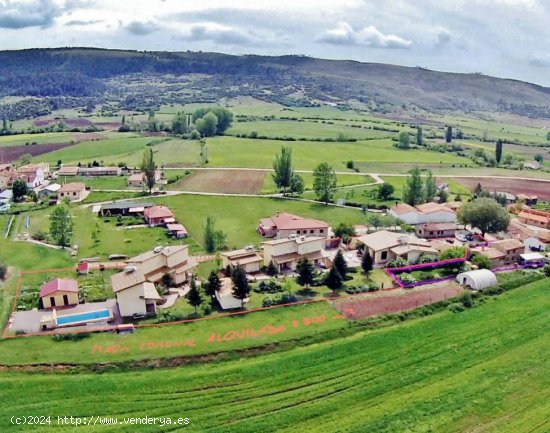 ESPECTACULAR COMPLEJO DE HOTEL + CASA RURAL REFORMADA EN NACIMIENTO DEL RÍO CUERVO (CUENCA)