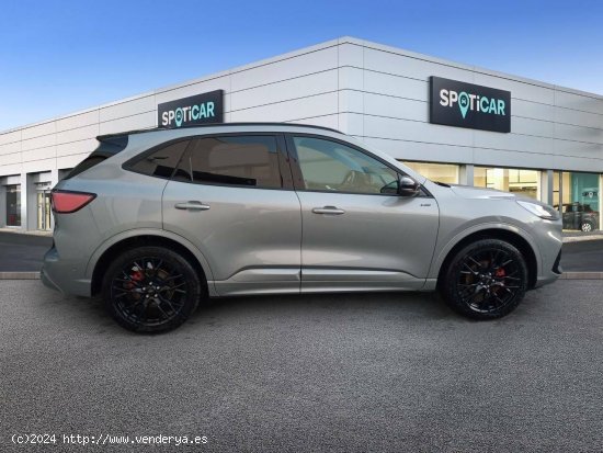 Ford Kuga   2.5 Duratec PHEV 165kW Auto ST-Line X - VITORIA