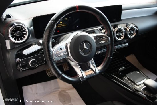 Mercedes Clase CLA CLA -AMG 35 4MATIC+ Shooting Bra de 2021 con 44.840 Km por 47.900 EUR. en Ponteve