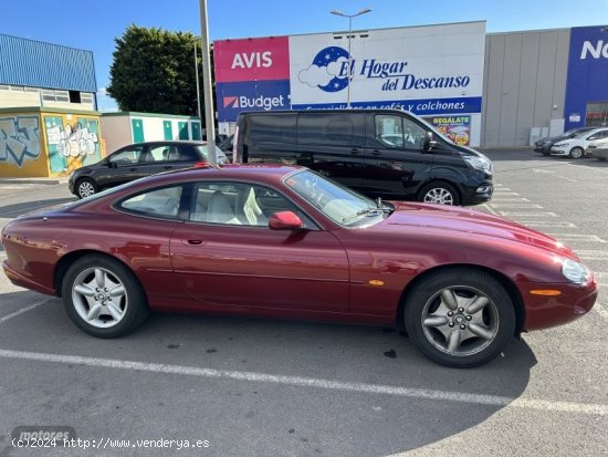  Jaguar XK8 COUPE de 1997 con 217.000 Km por 15.000 EUR. en Almeria 