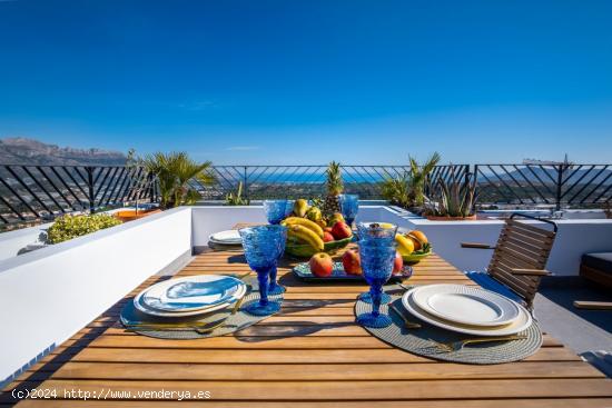 Chalets independientes a estrenar con vistas al mar en Polop (provincia de Alicante) - ALICANTE