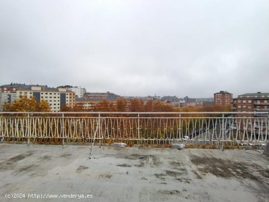 PISO ATICO EN PONFERRADA ZONA FERROCARRIL - LEON