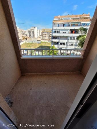 PLAYA EL CURA ,POR DEBAJO HABANERAS 2 HABS BUEN ESTADO 89.000 EUROS - ALICANTE