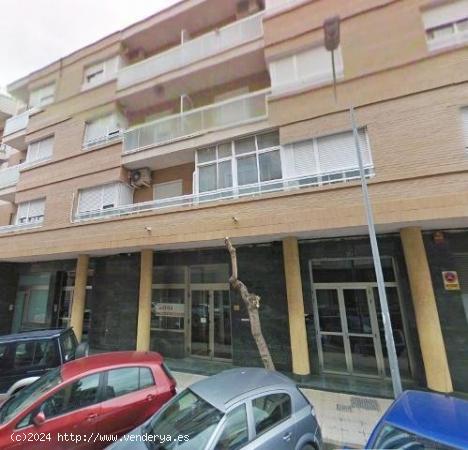 Local de 394 m2 - ALICANTE