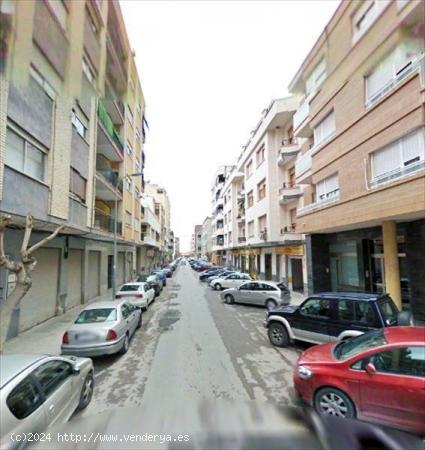 Local de 394 m2 - ALICANTE