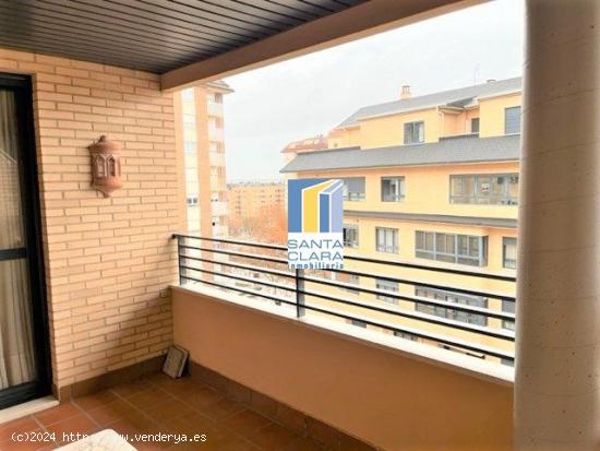 ÁTICO DÚPLEX EN VENTA DE 2 DORMITORIOS, GARAJE Y TRASTERO EN ZONA LAS VIÑAS, ZAMORA - ZAMORA