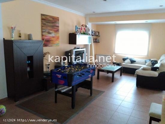 Piso a la venta en L´Olleria (Valencia) - VALENCIA