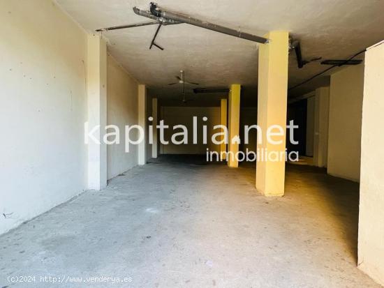  Local comercial céntrico a la venta en Ontinyent - VALENCIA 