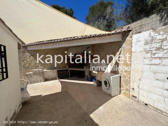 CASA DE CAMPO A LA VENTA EN BIXQUERT - VALENCIA