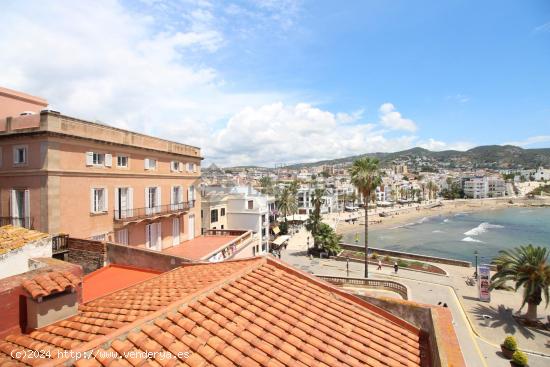 Casa señorial en Sant Sebastià con vistas al mar y al Racó de la Calma - BARCELONA