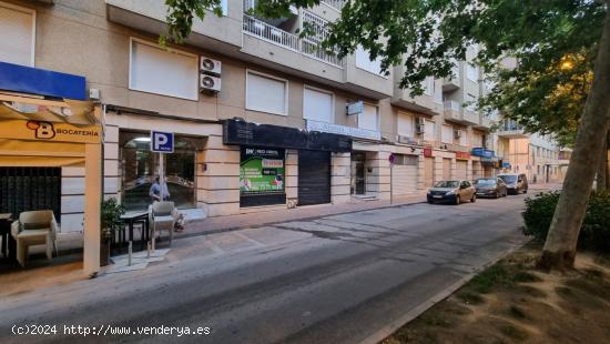 ESTUPENDO LOCAL CÉNTRICO EN LOS ANDENES DE ORIHUELA - ALICANTE