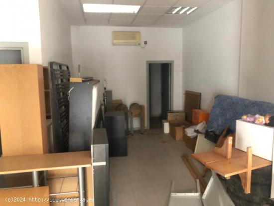 LOCAL COMERCIAL EN VENTA EN ADRA - ALMERIA