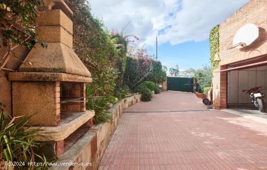  Espectacular casa en venta en zona Tennis - BARCELONA 