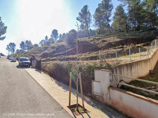 Terreno a la venta en Castellví de Rosanes - BARCELONA