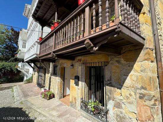 CASA TRADICIONAL EN EL CENTRO DE COMILLAS - CANTABRIA