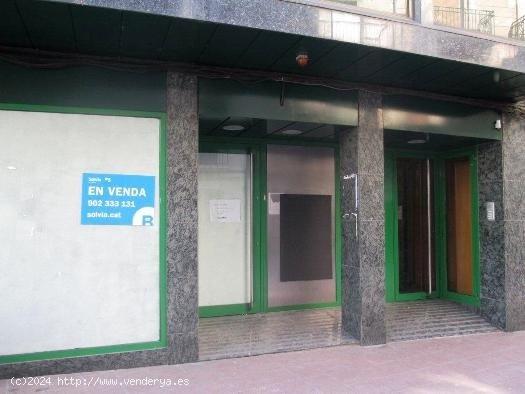 LOCAL COMERCIAL EN VENDA A MARTORELL - BARCELONA