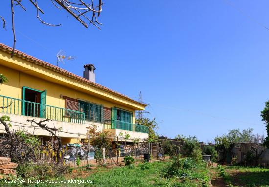 UNA CASA ESPERANDO A CONVERTIRSE EN  TU HOGAR  - LAS PALMAS