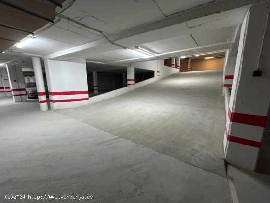 ESTUPENDAS PLAZAS DE PARKING XXL EN ALQUILER, ZONA CATEDRAL DE LEÓN. - LEON