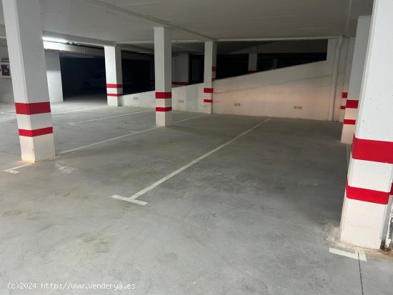 ESTUPENDAS PLAZAS DE PARKING XXL EN ALQUILER, ZONA CATEDRAL DE LEÓN. - LEON