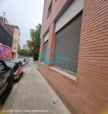 Venta de Local en Calle ALTA DE SANT PERE Montcada i Reixac (Barcelona) - BARCELONA