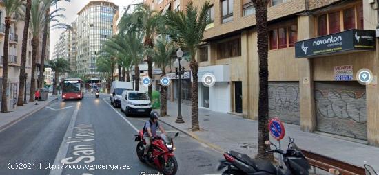  LOCAL COMERCIAL  EN CALLE SAN VICENTE 11 - ALICANTE 