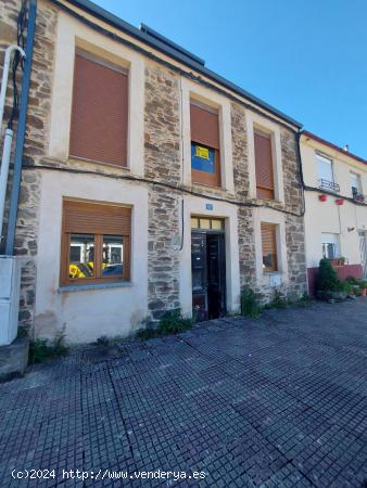 CASA EN VENTA EN EL CENTRO DE FOLGOSO DE LA RIBERA - LEON