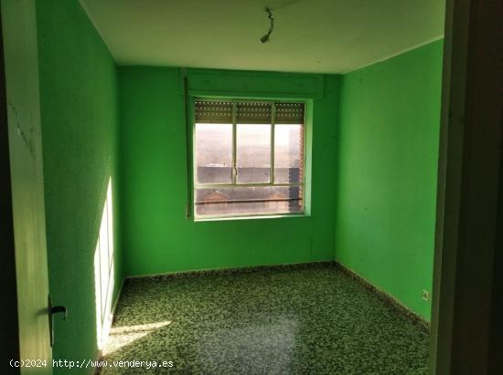 VIVIENDA PARA REFORMAR EN BEMBIBRE - LEON