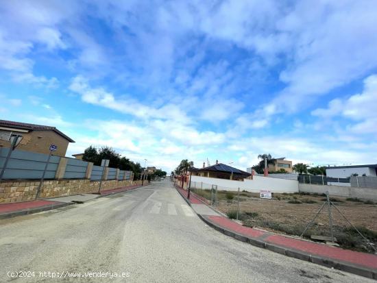 Terreno en esquina entre Sierra del Carche y Sierra de la Jara, La Alcayna - MURCIA