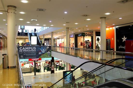 Se vende centro comercial con Consum - ALICANTE