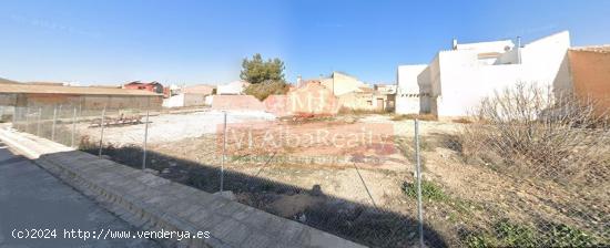 SE VENDE SOLAR URBANO, EN EL CENTRO DE BARRAX (AB). - ALBACETE