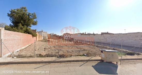 SE VENDE SOLAR URBANO, EN EL CENTRO DE BARRAX (AB). - ALBACETE