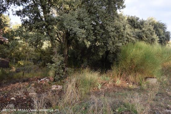 parcela de 907 m² con vistas en un enclave natural rodeado de montañas y ríos mejor ver - GUADALA