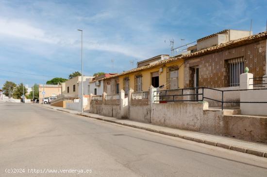 DOS PLANTAS BAJAS AL PRECIO DE UNA¡¡¡ - MURCIA