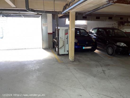 Plaza de parking en venta - BARCELONA