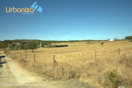 SE VENDE PARCELA RUSTICA DE RECREO. EN ZONA DE CARRION. de 1,5 hectáreas. - BADAJOZ